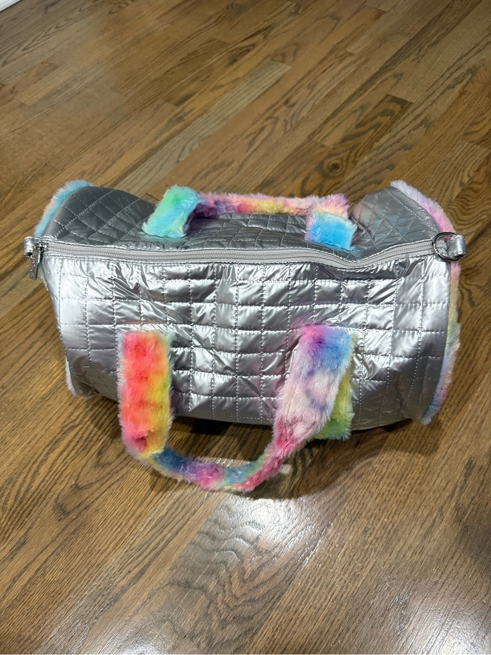 Brand new without tags*Silver Quilted Duffel bag with Tie Dye Faux-Fur Trim